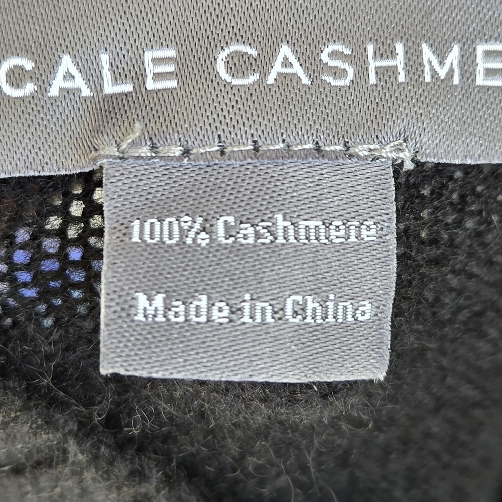 Amicale Cashmere Funnel Neck Cashmere Poncho Black - Picture 9 of 9